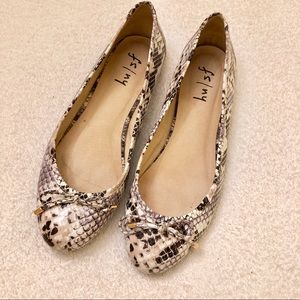 FS/NY Snake Print Flats Size 8